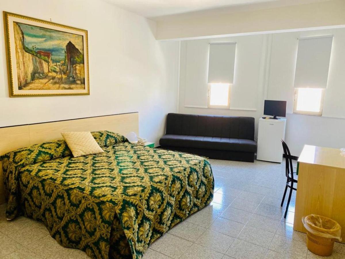 Franco Il Conte Hotel Bagheria Luaran gambar